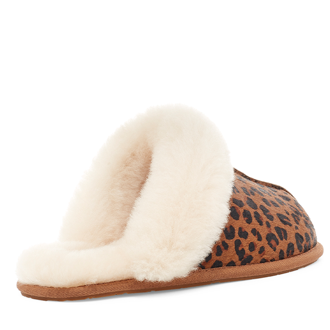 Womens Brown Scuffette II Leopard Slippers