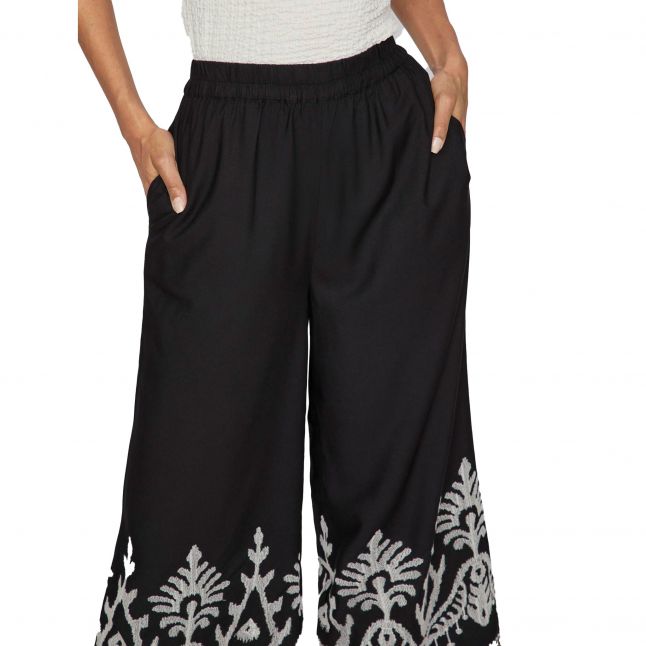 Womans Black Viwinnie Althea Crop Pants